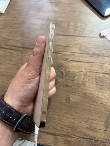 14 pro max 2 ci el: IPhone 14 Pro Max, 256 GB, Matte Silver, Zəmanət — 3