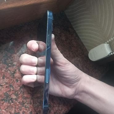 apple iphone se: IPhone 13 Pro, Sierra Blue, Face ID — 7