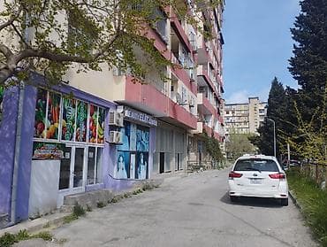 İcarəyə verilir – küçə vitrinli obyekt Polkalar və marojna xaladeniki — 1