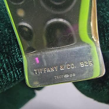 m3 pro: Məhşur brendi az sayda buraxilis olan Tiffany & Co. pul klipi - — 3