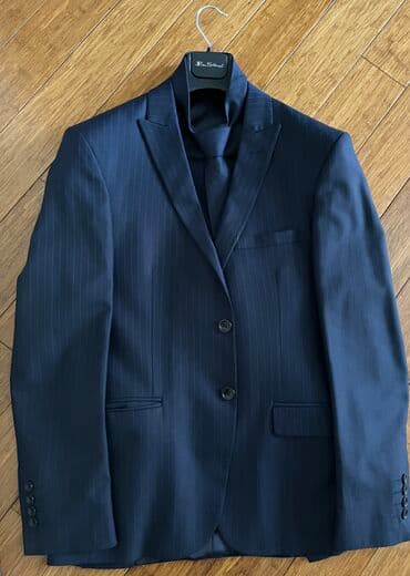 Kostyum dəsti (jilet+pencək+şalvar) bir-iki dəfə istifadə olunub