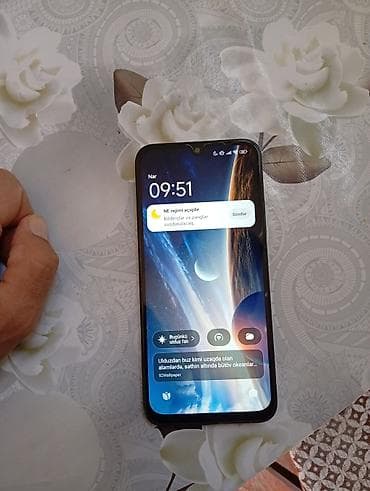 xiaomi pad 6: Salam redmi 15 iki ayın telidi krediti özüm odurem ona görə ucuz — 2