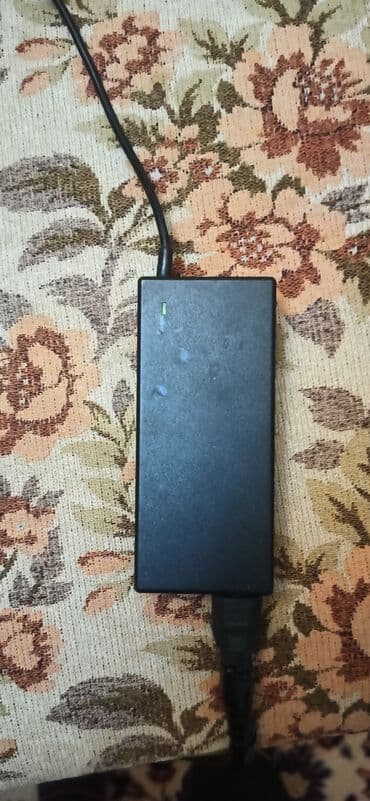 sahibinden notebook: Acer noutbuk - Ekran: təxminən 17" (geniş ekran), üst hissədə Crystal — 3