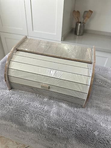 Çörek qabı Çörək qutusu (Bread Box) – Taxta görünüşlü, yeni 🥖 Mətbəx — 1