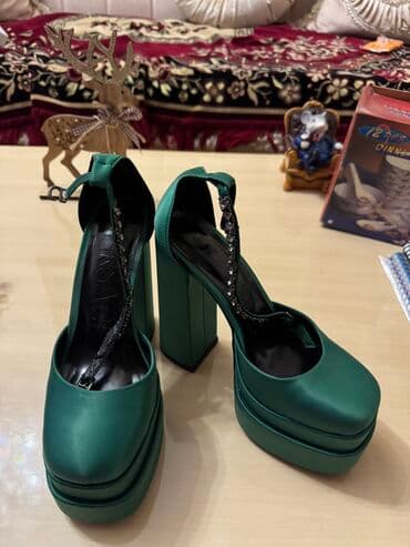 krasofkalar qiz ucun 2023: Tuflilər, Ölçü: 36, rəng - Yaşıl, Yeni — 1