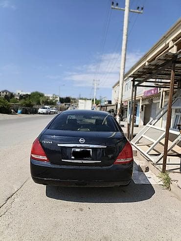 daewoo lanos 2011: Nissan Teana: 2.3 l | 2004 il Sedan — 2