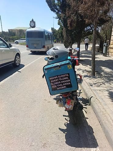 Транспорт: Moto-skuterlə qida çatdırılma dəsti - Çatdırılma üçün tam təchizatlı — 4