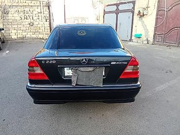 Mercedes-Benz C-Class (W202) sedan - Kuzov: qara rəng, 4 qapılı — 10