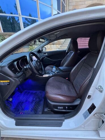 oturacağlar: Kia sedan salonu – rahat və funksional interyer - İki rəngli — 1