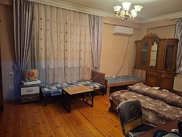 taxta stol stul: Özünə baxan işgüzar təmizkar 1 nəfər xanım otaq yoldaşı lazımdır — 2