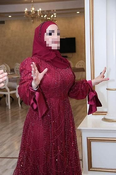 Cəmi 1 dəfə toya geyinilib mağazadan baha alınıb yenidi əyində çox