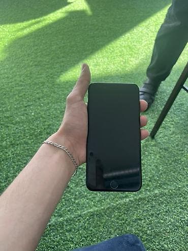 IPhone 7 Plus, Qara, Barmaq izi lalafo.az -da IPhone 7 Plus, Qara, Barmaq izi