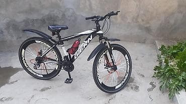 velosiped kameri: Giern brendli dağ velosipedi

26 lıq — 6