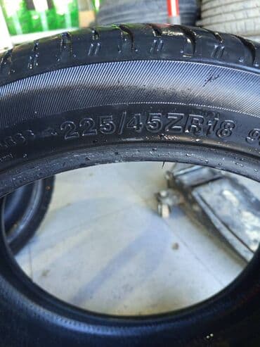 Təkərlər: İşlənmiş Şin 225 / 45 / R 18 — 4