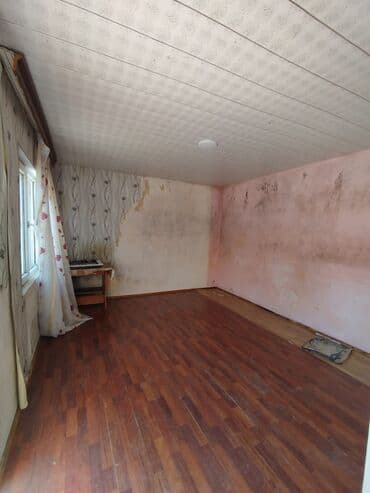 ucuz evlər satılır: Binəqədi qəs. 1 otaqlı, 40 kv. m, Orta təmir — 3