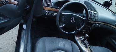 2000 e46 bmw: Mercedes-Benz E-Class (W211) sedan - Kuzov: sedan, qara rəng, klassik — 7