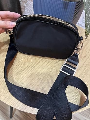 michael kors ava medium: Çiyin çantası, Guess — 4