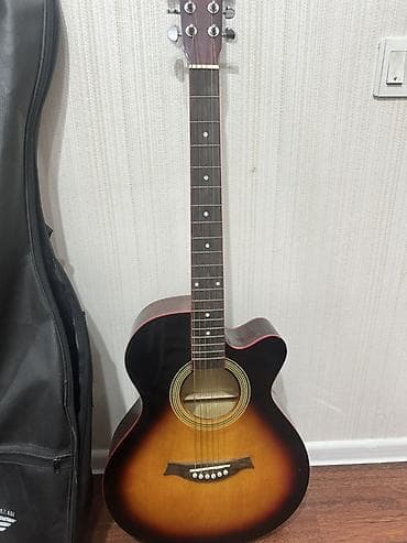 Elektro gitaralar: Akuistik gitar – kəsik bədənli (cutaway) model - Korpus: sunburst rəng — 1