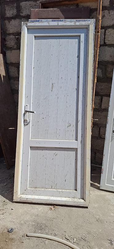 islenmis qapi satiram: Məhsul: Ağ PVC qapılar (2 ədəd) Təsvir:2 bir yerde - Material — 2