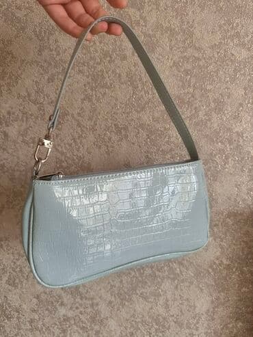 narkotik etir kisi ucun: Çanta dəsti, Prada — 18