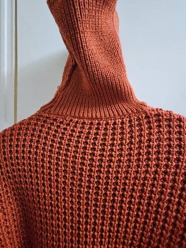 brend geyimlər: 10 AZN, yenidir — 4