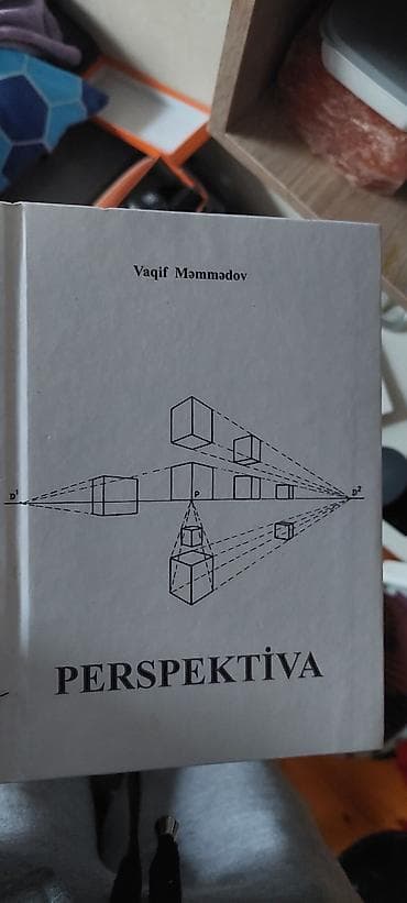Kitab: “Perspektiva” Müəllif: Vaqif Məmmədov Təsvir: - Rəssamlıq və