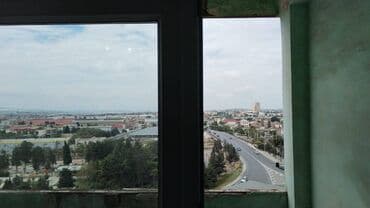 ucuz kafeler: Bakı, Bakıxanov qəs., 3 otaqlı, Köhnə tikili, m. Həzi Aslanov, 70 kv. m — 10