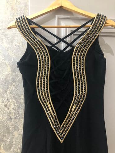 hamilələr üçün: 1defe geyinilib,sahilden alinib,dıger donlar heresı 15azn hamısı demek — 1