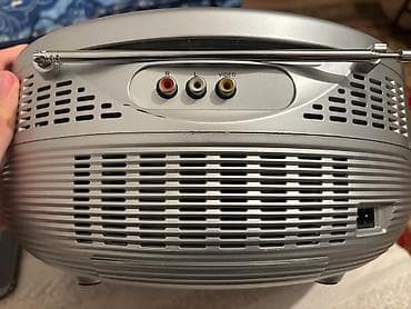 musiqi sentir: FUJITEL FJ-777 portativ musiqi mərkəzi Xüsusiyyətlər: - FM/AM radio — 6