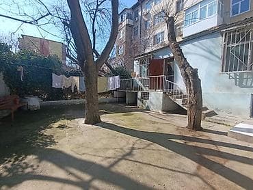 9cu mikrorayon: 3-cü mikrorayon 3 otaqlı, 150 kv. m, Orta təmir — 4