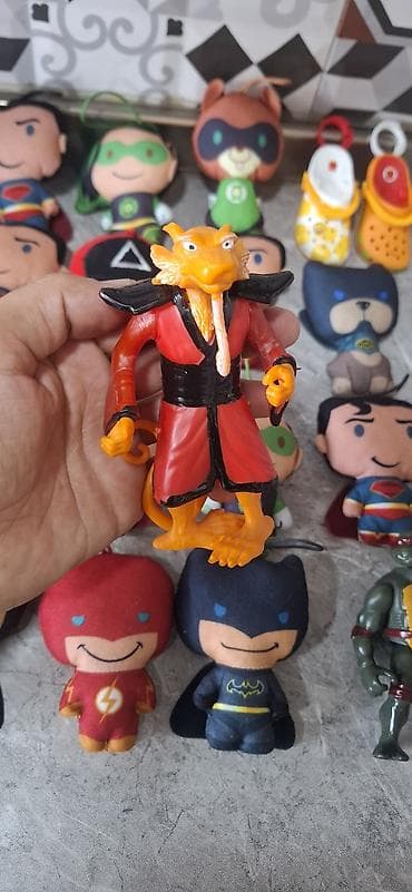 spiderman: Superqəhrəman və cizgi personajları mövzusunda qarışıq oyuncaq və — 7