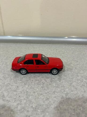 bmw 6 серия 633csi 4at: Təcili Satılır. Endirim Var. BMW E34 5cı serıya modelkası satılır — 7