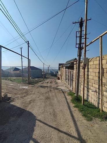 satdig ev: Binəqədi qəs. 3 otaqlı, 150 kv. m, Kredit var, Orta təmir — 2
