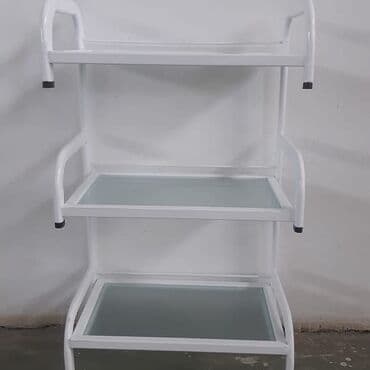 daş stəkan: Etejerka
Şüşəli üç mərtəbəli
Daşıyıcı
Təkərli
Polkalı
Teleşka — 2