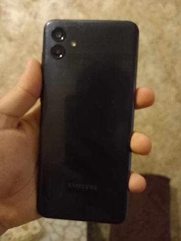 iphone se 2020 qiyməti: Samsung Galaxy A04, 64 GB, rəng - Qara, Face ID — 5