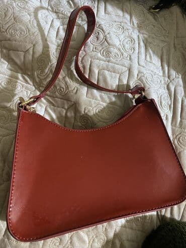 vizitka qabları sənədlər ucun saxlanma qabları: 2ci əl çantalarımı satıram Qadın çanta dəsti 5 AZN, 5 AZN, 4 AZN, 5 — 1