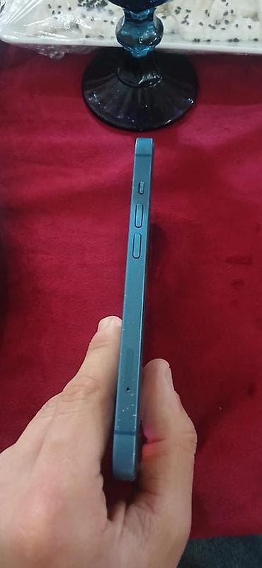 oculus quest 3: IPhone 13, Mavi, Simsiz şarj — 3
