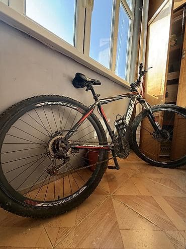 velosipedlər: İşlənmiş Şəhər velosipedi 29", sürətlərin sayı: 21, Ünvandan götürmə — 1