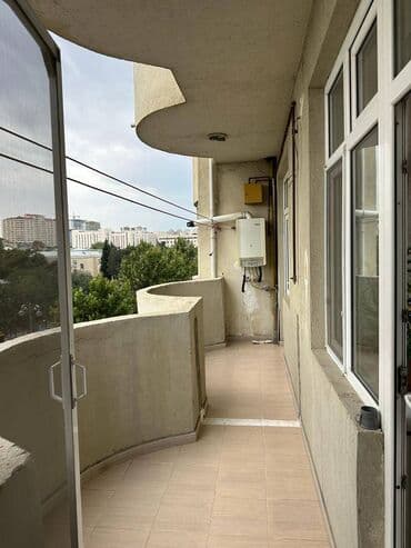 sarayda yeni tikili binalar: Yasamal, 2 otaqlı, Yeni tikili, m. İnşaatçılar, 90 kv. m — 10