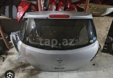 задняя фара в багажник ниссан примера р11: Nissan TIDA — 1