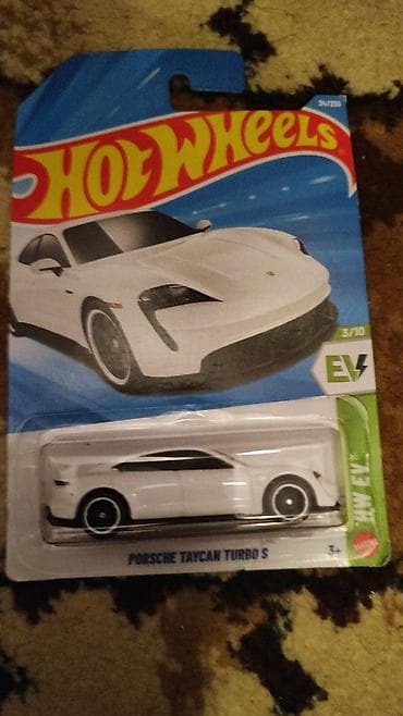 Məhsul: Hot Wheels Porsche miniatür avtomobilləri — orijinal Mattel