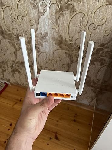 adapt: TP-Link Archer C54 (AC1200 Dual-Band) Wi‑Fi router - İki zolaq: 2.4 — 1