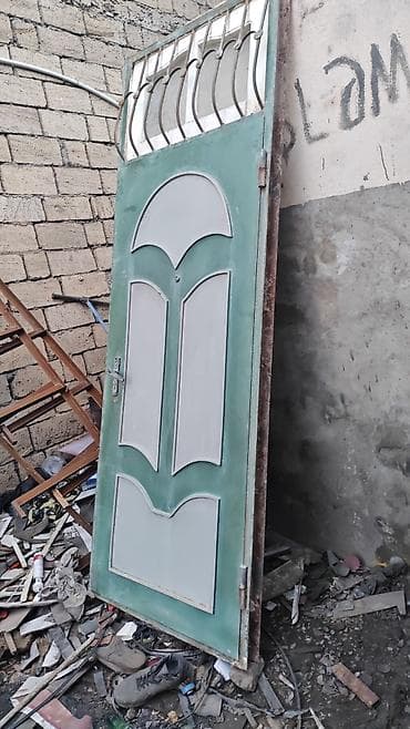 Mənzil üçün İşlənmiş Giriş qapısı Zamok ilə, Zəmanətsiz, Ödənişli quraşdırma, Ünvandan götürmə lalafo.az -da Mənzil üçün İşlənmiş Giriş qapısı Zamok ilə, Zəmanətsiz, Ödənişli quraşdırma, Ünvandan götürmə