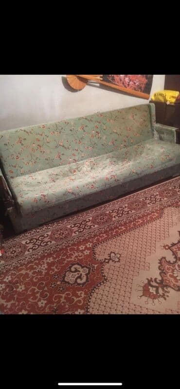 Divan, Parça, Çatdırılma yoxdur