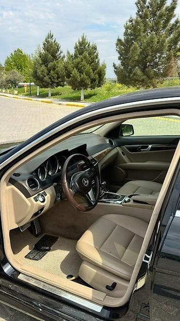 cesqa turbo az: Mercedes-Benz C 250: 8.1 l | 2011 il Sedan — 6