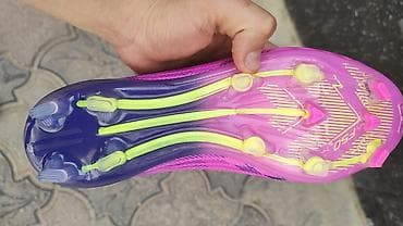 Butslar Adidas, Ölçü: 40, Yeni — 4