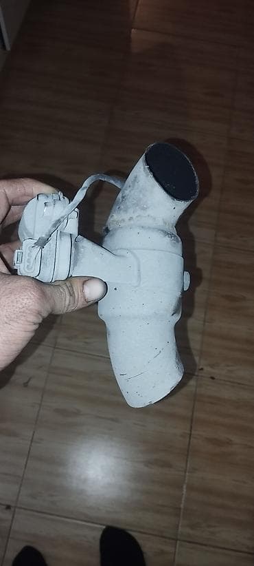 mersedes disk teker: Avtomobil üçün EGR klapanı (egzoz qazlarının dövriyyə klapanı) - — 2