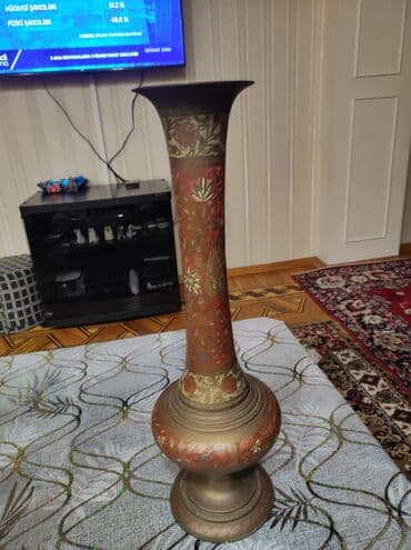 oms qazan dəstləri: Vaza dəsti, Mis — 4