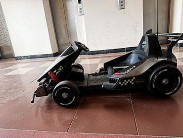 Uşaq üçün elektrik maşınları: F1 Sport Speed konsepti ilə hazırlanmış, drift funksiyalı elektrikli — 4