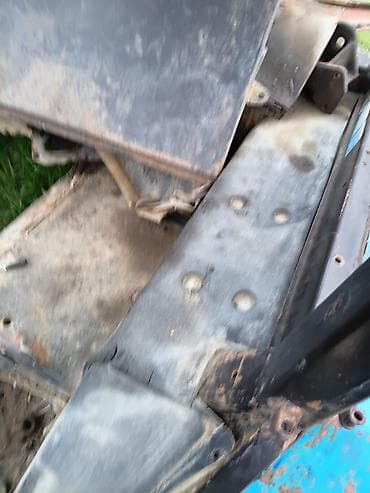 traktor zapçast: Traktor kabini – skelet və ehtiyat hissələri - Metal kabin karkası — 7